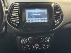 Used 2020  Jeep Compass 4d SUV 4WD Latitude Altitude at AutoCenters Bonne Terre near Bonne Terre&comma; MO