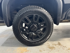 Used 2021 GMC Sierra 2500HD 4WD Crew Cab 159" SLT at AutoCenters Bonne Terre near Bonne Terre, MO