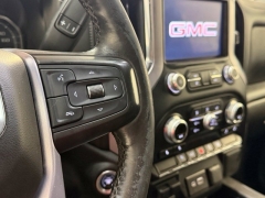 Used 2019  GMC Sierra 1500 4WD Crew Cab Elevation at AutoCenters Bonne Terre near Bonne Terre&comma; MO