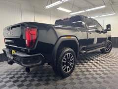 Used 2022  GMC Sierra 2500HD 4WD Crew Cab 159" AT4 at AutoCenters Bonne Terre near Bonne Terre&comma; MO