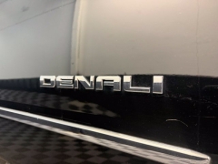 Used 2020  GMC Yukon 4d SUV 4WD Denali at AutoCenters Bonne Terre near Bonne Terre&comma; MO
