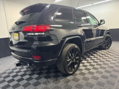 Used 2021  Jeep Grand Cherokee Laredo X 4x4 at AutoCenters Bonne Terre near Bonne Terre&comma; MO