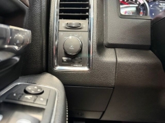 Used 2018  Ram 1500 4WD Crew Cab Laramie at AutoCenters Bonne Terre near Bonne Terre&comma; MO