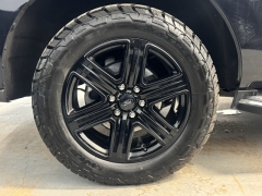 Used 2021 Ford Expedition XLT 4x4 at AutoCenters Bonne Terre near Bonne Terre, MO