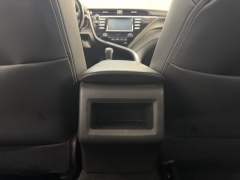 Used 2019  Toyota Camry 4d Sedan SE at AutoCenters Bonne Terre near Bonne Terre, MO