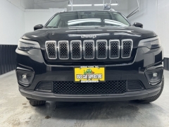 Used 2019 Jeep Cherokee 4d SUV 4WD Latitude 2.4L at AutoCenters Bonne Terre near Bonne Terre, MO