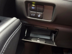 Used 2022  Toyota Highlander XLE AWD at AutoCenters Bonne Terre near Bonne Terre&comma; MO