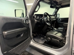 Used 2018  Jeep Wrangler Unlimited 4d SUV 4WD Sahara at AutoCenters Bonne Terre near Bonne Terre&comma; MO