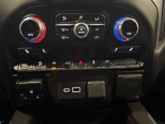 Used 2021  GMC Sierra 1500 4WD Crew Cab 157" Elevation at AutoCenters Bonne Terre near Bonne Terre&comma; MO