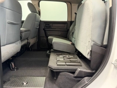 Used 2019  Ram 1500 Classic Express 4x4 Crew Cab 5'7" Box at AutoCenters Bonne Terre near Bonne Terre&comma; MO