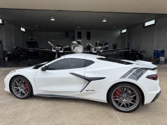 Used 2025  Chevrolet Corvette 2dr Z06 Cpe w&sol;2LZ at AutoCenters Bonne Terre near Bonne Terre&comma; MO