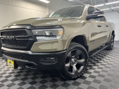 Used 2020  Ram 1500 Big Horn 4x4 Crew Cab 5'7" Box at AutoCenters Bonne Terre near Bonne Terre&comma; MO