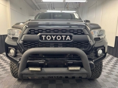 Used 2017  Toyota Tacoma TRD Pro Double Cab 5' Bed V6 4x4 MT &lpar;Natl&rpar; at AutoCenters Bonne Terre near Bonne Terre&comma; MO