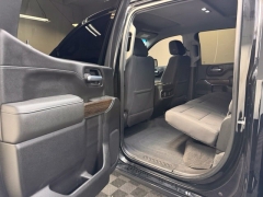Used 2021  GMC Sierra 1500 4WD Crew Cab 147" Elevation at AutoCenters Bonne Terre near Bonne Terre&comma; MO