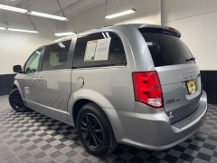 Used 2019  Dodge Grand Caravan 4d Wagon SXT at AutoCenters Bonne Terre near Bonne Terre&comma; MO