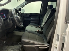 Used 2019  Chevrolet Silverado 1500 4WD Crew Cab 147" Custom Trail Boss at AutoCenters Bonne Terre near Bonne Terre&comma; MO