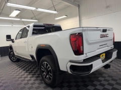 Used 2022  GMC Sierra 2500HD 4WD Crew Cab 159" AT4 at AutoCenters Bonne Terre near Bonne Terre&comma; MO