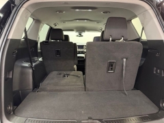 Used 2023  GMC Acadia FWD 4dr SLE at AutoCenters Bonne Terre near Bonne Terre&comma; MO