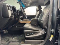 Used 2018  Chevrolet Silverado 1500 4WD Crew Cab LTZ at AutoCenters Bonne Terre near Bonne Terre&comma; MO