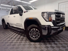 Used 2025  GMC Sierra 2500HD 4WD Crew Cab 172" SLT Gas at AutoCenters Bonne Terre near Bonne Terre&comma; MO