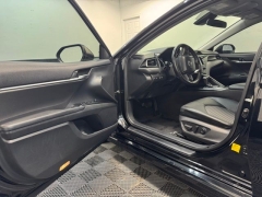 Used 2019  Toyota Camry 4d Sedan SE at AutoCenters Bonne Terre near Bonne Terre&comma; MO