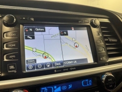 Used 2017  Toyota Highlander Limited V6 AWD &lpar;Natl&rpar; at AutoCenters Bonne Terre near Bonne Terre&comma; MO