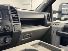 Used 2022 Ford Super Duty F-250 SRW 4WD Crew Cab Box at AutoCenters Bonne Terre near Bonne Terre, MO