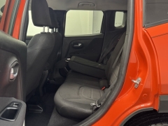 Used 2018 Jeep Renegade 4d SUV FWD Latitude at AutoCenters Bonne Terre near Bonne Terre, MO