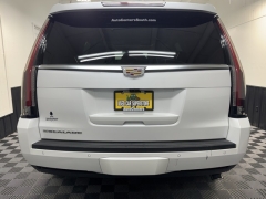 Used 2017  Cadillac Escalade 4d SUV 4WD Luxury at AutoCenters Bonne Terre near Bonne Terre&comma; MO