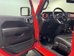 Used 2018 Jeep Wrangler Unlimited 4d SUV 4WD Rubicon at AutoCenters Bonne Terre near Bonne Terre, MO