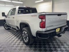 Used 2022  Chevrolet Silverado 2500HD 4WD Crew Cab 159" Custom at AutoCenters Bonne Terre near Bonne Terre, MO