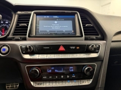 Used 2018  Hyundai Sonata Limited 2&period;0T &ast;Ltd Avail&ast; at AutoCenters Bonne Terre near Bonne Terre&comma; MO