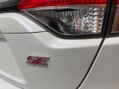 Used 2020  Toyota Corolla 4d Sedan SE CVT at AutoCenters Bonne Terre near Bonne Terre&comma; MO