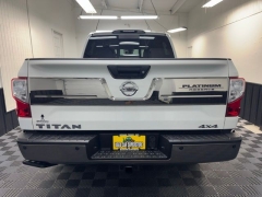 Used 2018  Nissan Titan 4WD Crew Cab Platinum Reserve at AutoCenters Bonne Terre near Bonne Terre&comma; MO