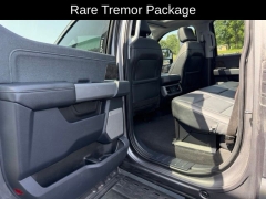 Used 2023  Ford Super Duty F-250 4WD LARIAT Crew Cab SRW 6&period;75' Box at AutoCenters Bonne Terre near Bonne Terre&comma; MO