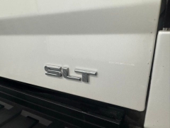 Used 2019  GMC Sierra 2500 4WD Crew Cab SLT at AutoCenters Bonne Terre near Bonne Terre&comma; MO