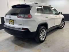 Used 2019 Jeep Cherokee 4d SUV FWD Latitude 2.4L at AutoCenters Bonne Terre near Bonne Terre, MO