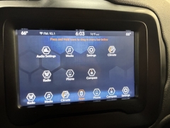 Used 2018  Jeep Renegade Latitude FWD at AutoCenters Bonne Terre near Bonne Terre&comma; MO