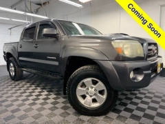 Used 2010  Toyota Tacoma 4WD D-Cab Short Bed Auto at AutoCenters Bonne Terre near Bonne Terre&comma; MO