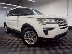 Used 2018  Ford Explorer 4d SUV 4WD XLT at AutoCenters Bonne Terre near Bonne Terre, MO