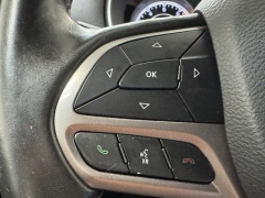 Used 2019 Jeep Cherokee 4d SUV FWD Latitude 2.4L at AutoCenters Bonne Terre near Bonne Terre, MO