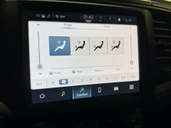 Used 2022  Ram 1500 Classic 4WD Express Crew Cab 5'7" Box at AutoCenters Bonne Terre near Bonne Terre&comma; MO