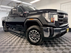  2024 GMC Sierra 2500HD 4WD Crew Cab 159" SLE Dsl at AutoCenters Bonne Terre near Bonne Terre&comma; MO