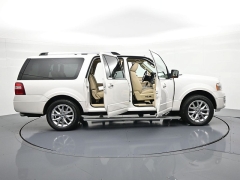 Used 2015  Ford Expedition EL 4d SUV 4WD Limited at Landmark Auto Credit Center near springfield&comma; IL