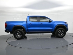 Used 2024  GMC Canyon 4WD Crew Cab AT4X at Landmark Auto Credit Center near springfield&comma; IL