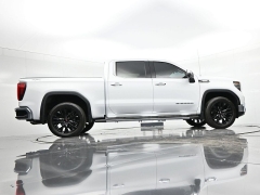 Used 2025  GMC Sierra 1500 4WD Crew Cab 147" SLT at Landmark Auto Credit Center near springfield&comma; IL