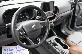 Used 2023  Ford Bronco Sport Outer Banks 4x4 at Landmark Auto Credit Center near springfield&comma; IL