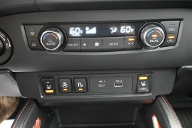 Used 2023  Nissan Frontier Crew Cab 4x4 PRO-4X Auto &ast;Ltd Avail&ast; at Landmark Auto Credit Center near springfield&comma; IL