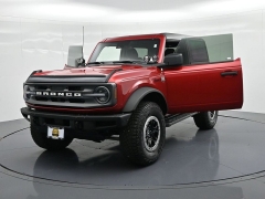 Used 2021  Ford Bronco 2 Door Advanced 4x4 at Landmark Auto Credit Center near springfield&comma; IL