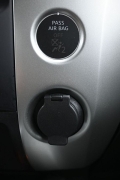 Used 2019  Nissan Titan 4x2 King Cab SV at Landmark Auto Credit Center near springfield&comma; IL